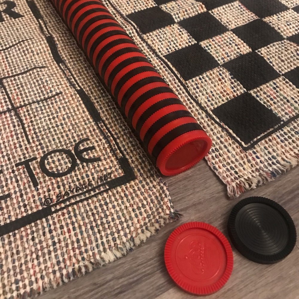 Jumbo checkers